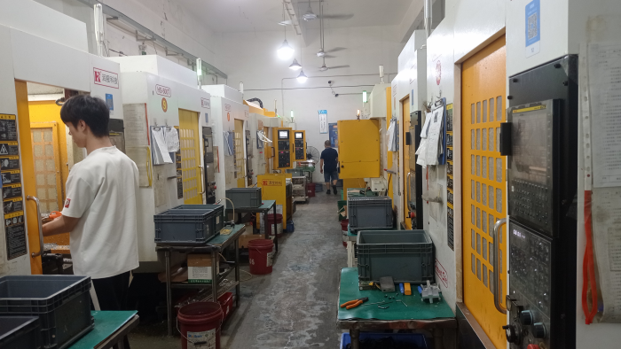深圳市亿盛智能设备有限公司